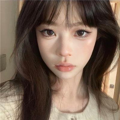 好女三头瞒